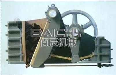 簡(jiǎn)擺顎式破碎機(jī)的工作原理.jpg